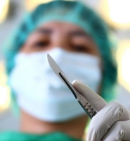 Dynarex® - Medicut™ - Disposable Scalpel - 4111 - In Use
