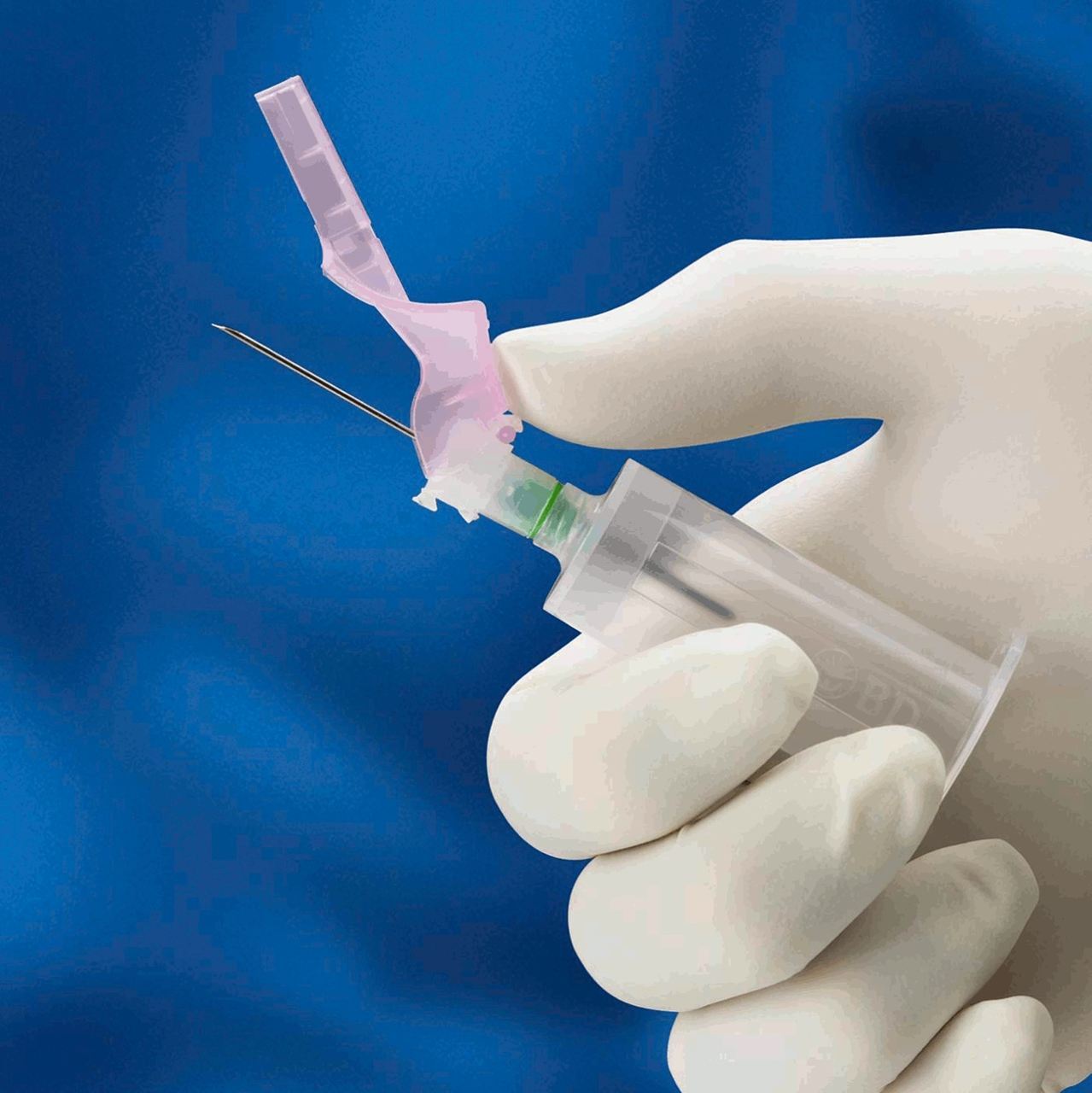 BD Eclipse™ W /Holder Blood Collection Needle (22 G x 1.25")