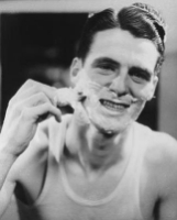Dynarex® - Twin Blade Razor - 4250 - In Use