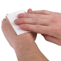 Dynarex® - Non-Adherent Pad - 3423 - In Use